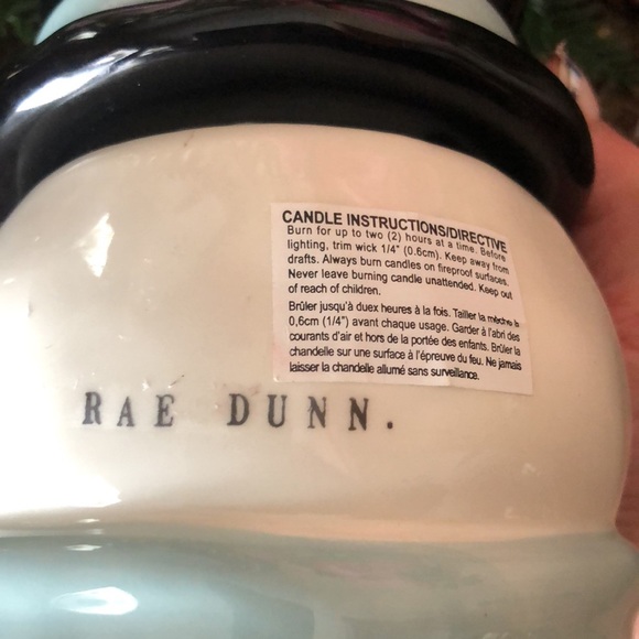 Rae Dunn WISH Snowman Candle (XL), midnight snow scent - Picture 5 of 5